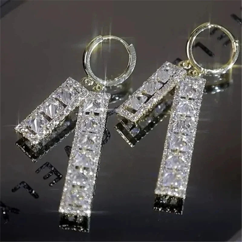 New Fashion Trend Unique Design Elegant and Exquisite