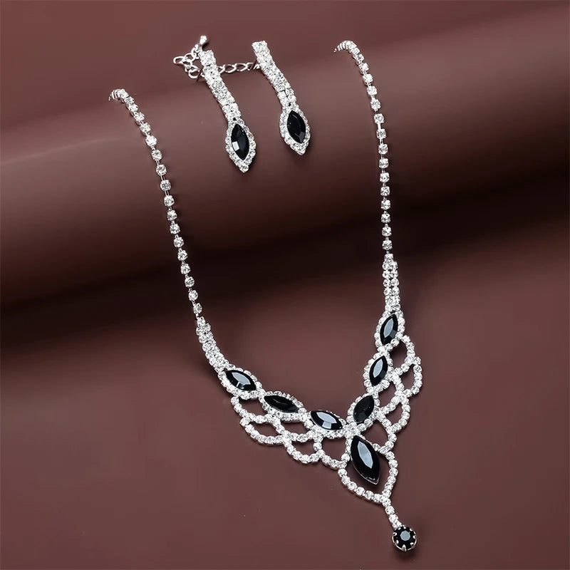 Minimalist Rhinestone Necklace And Earrings Set