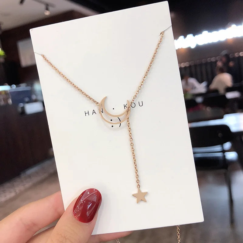 Simple Moon Star Pendant Choker Necklace Gold Color Alloy