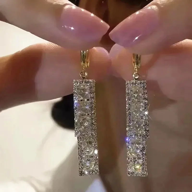 New Fashion Trend Unique Design Elegant and Exquisite